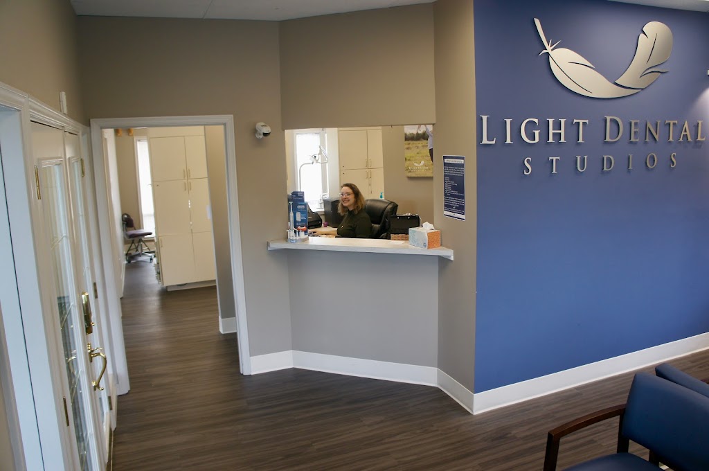 Light Dental Studios of Auburn | 1010 E Main St, Auburn, WA 98002, USA | Phone: (253) 939-2444