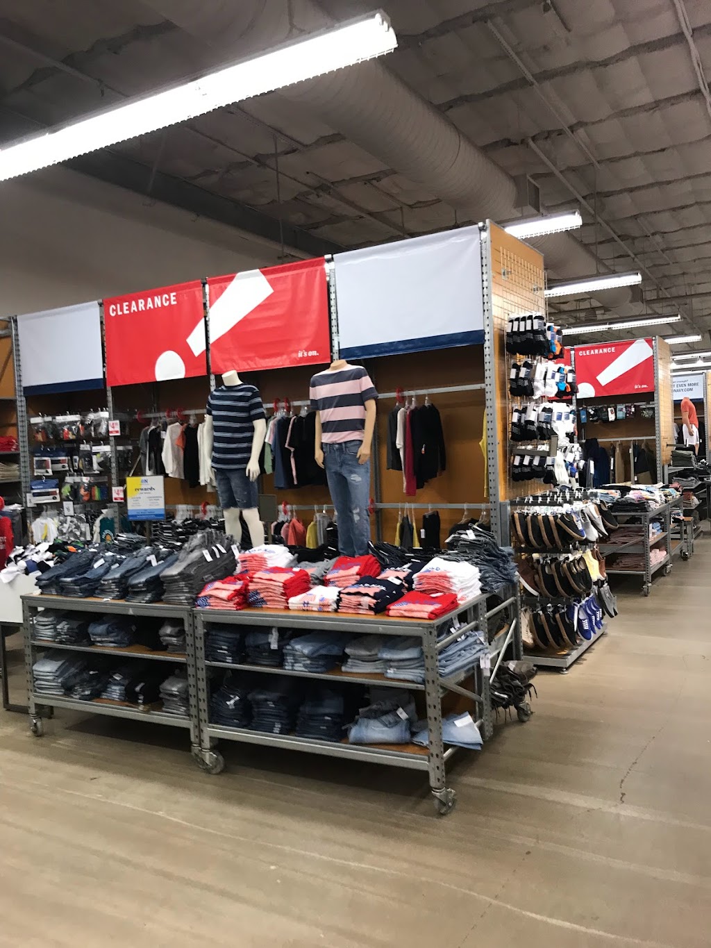 Old Navy | 755 NJ-18, East Brunswick, NJ 08816, USA | Phone: (732) 613-4821