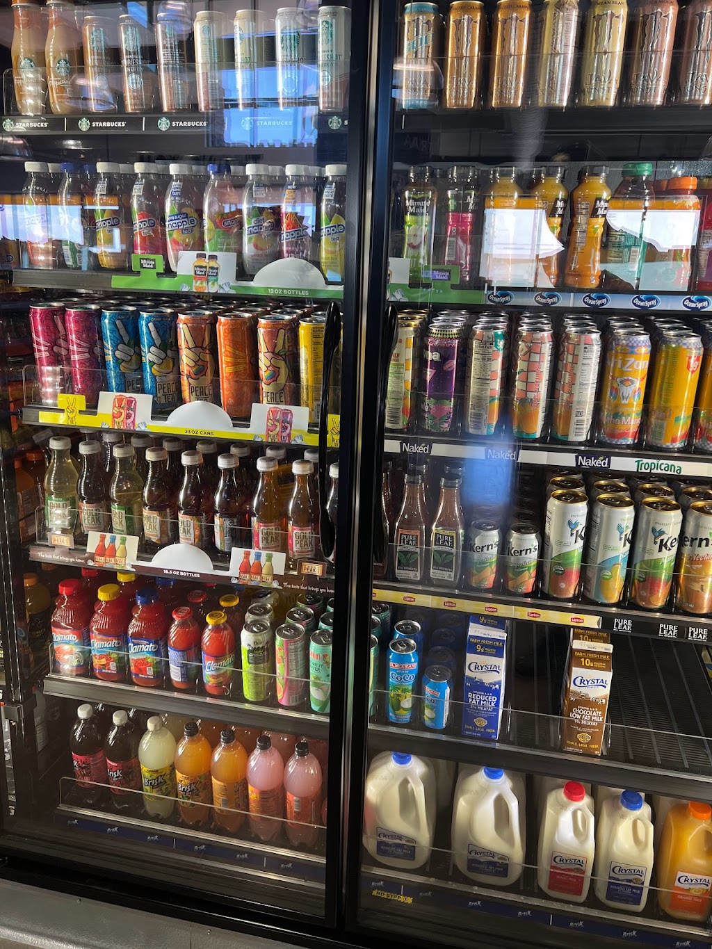 N S Mini Mart | 951 W Teapot Dome Ave, Porterville, CA 93257, USA | Phone: (559) 781-1059