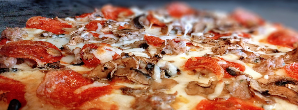 Bada Bing Pizza | 221 Highland Dr, Fredonia, WI 53021, USA | Phone: (262) 692-2556