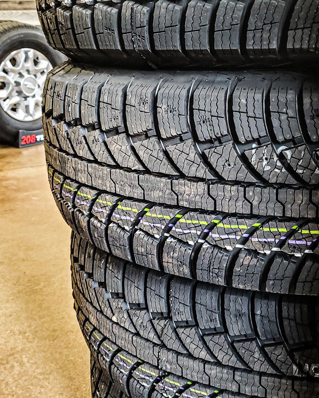 208 Tire, LLC | 7236 Cherry Ln, Nampa, ID 83687, USA | Phone: (208) 559-8492