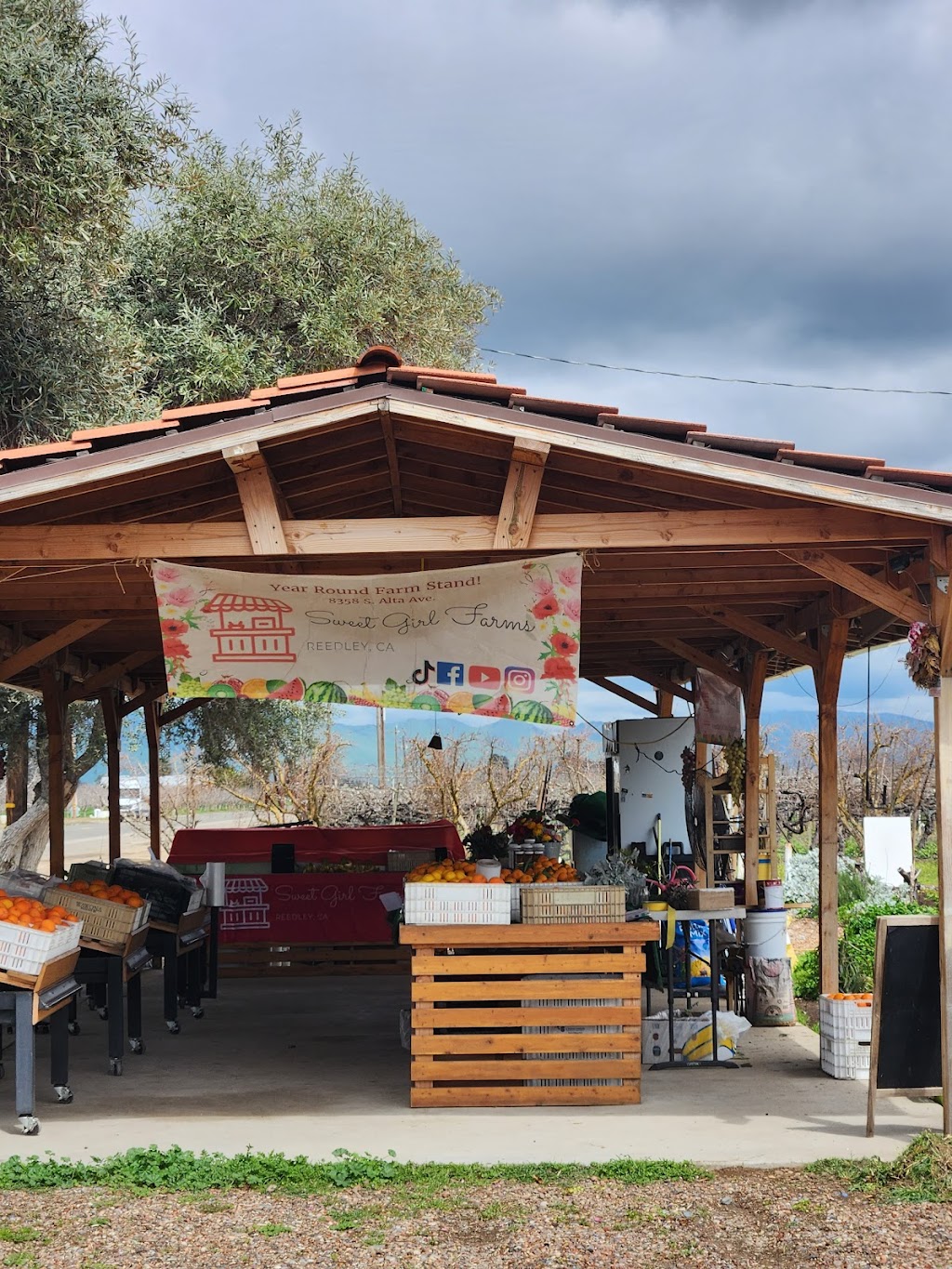 Sweet Girl Farms | 8358 S Alta Ave, Reedley, CA 93654, USA | Phone: (323) 314-1967