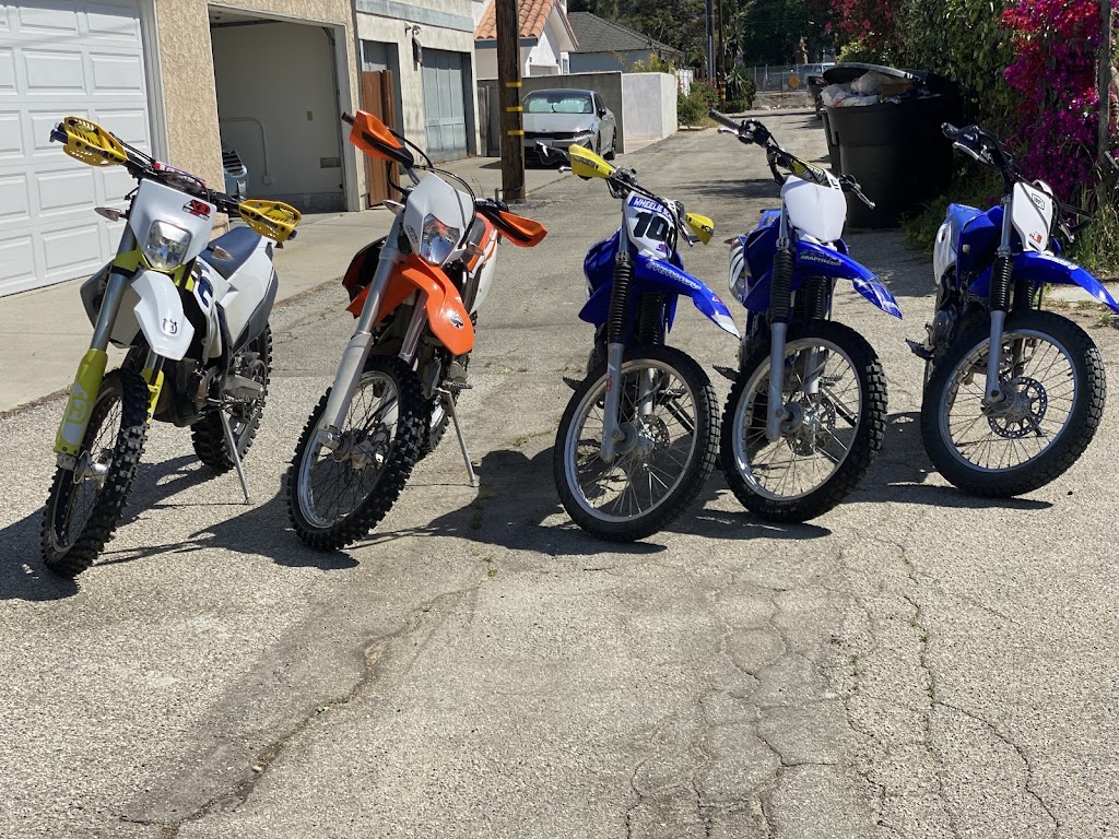 Live 100 Moto Motorcycle Rental | 13115 Yukon Ave, Hawthorne, CA 90250, USA | Phone: (310) 895-4523