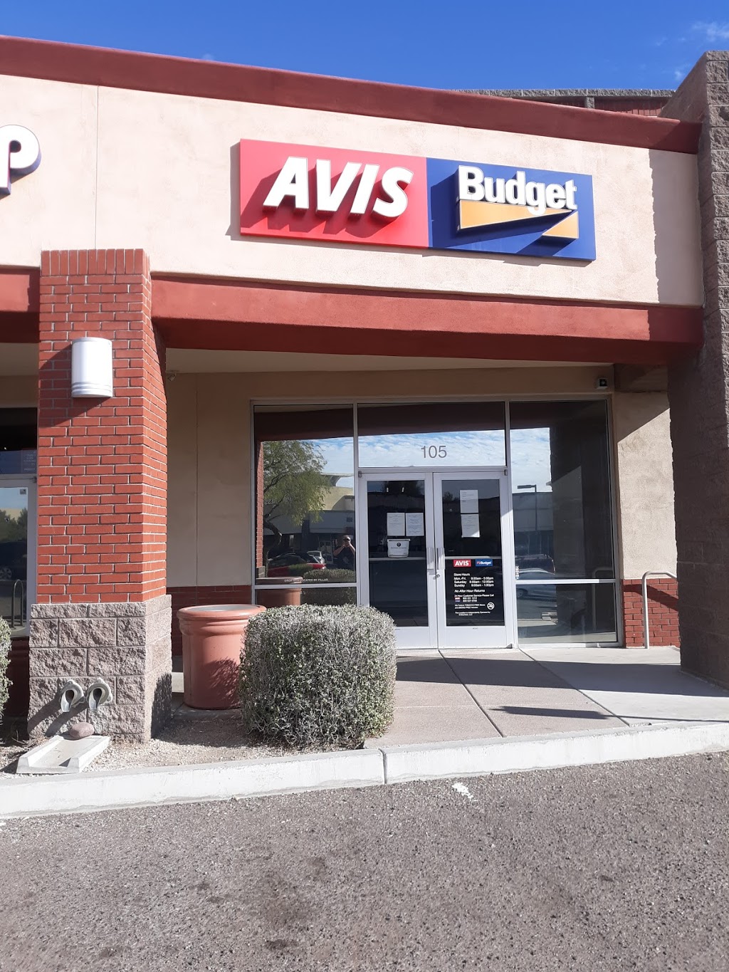 Avis Car Rental | 14880 N Northsight Blvd Suite 105, Scottsdale, AZ 85260, USA | Phone: (480) 607-2136