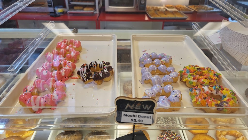 Hudson Oaks Donuts & Boba Tea | 3290 Fort Worth Hwy, Hudson Oaks, TX 76087, USA | Phone: (817) 554-8585