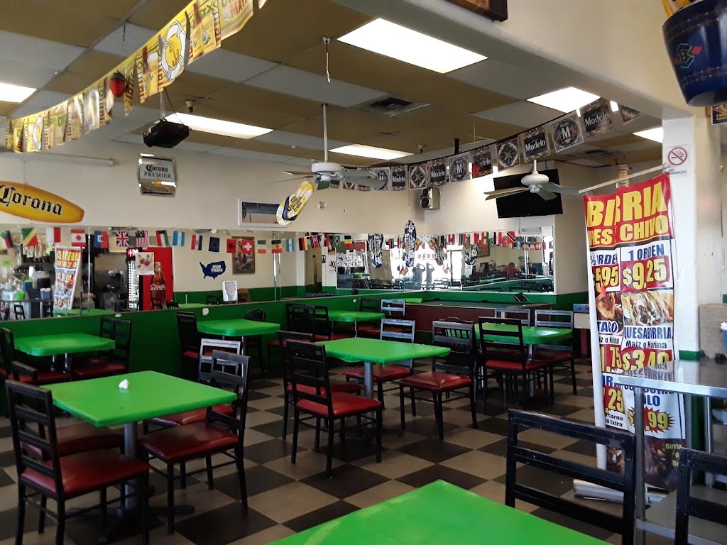 Taco Mich & Bar #3 | 10430 N 19th Ave, Phoenix, AZ 85021, USA | Phone: (602) 944-4921