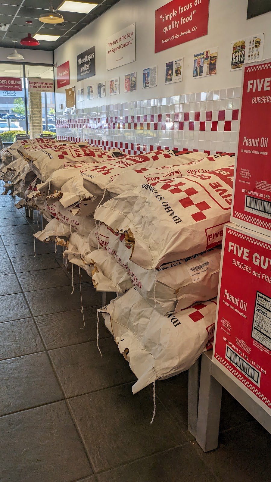 Five Guys | 9578 Colerain Ave, Cincinnati, OH 45251, USA | Phone: (513) 245-1530