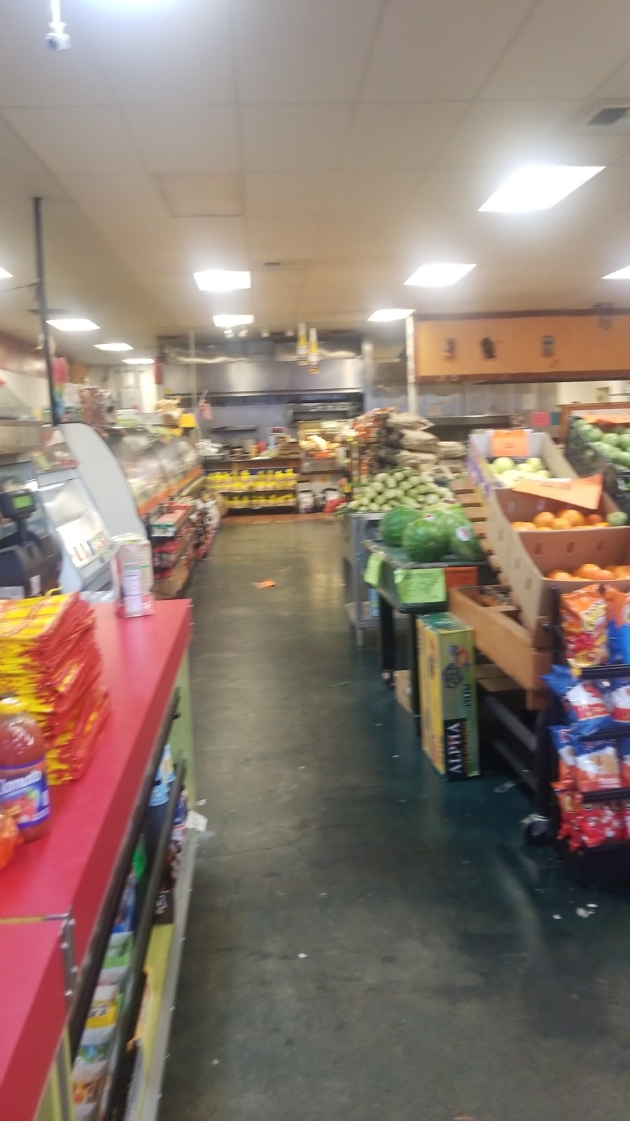 La Huerta 2 International Market | 5605 Pacific Ave, Tacoma, WA 98408, USA | Phone: (253) 474-1645