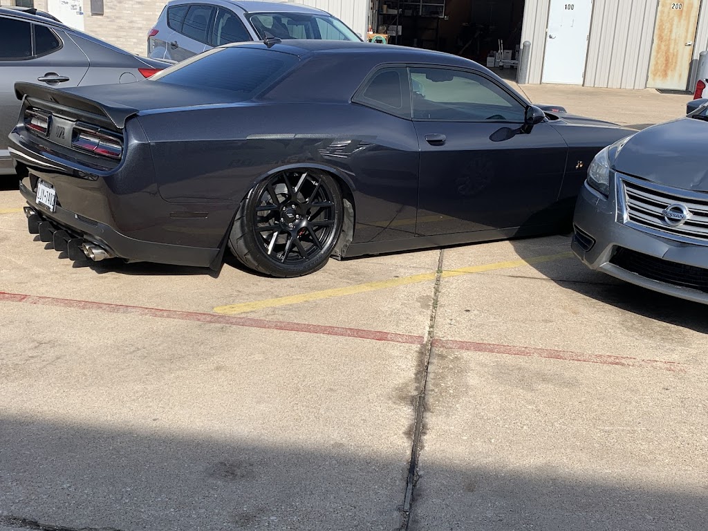 Tovar Automotive | 635 W Front St #300, Hutto, TX 78634, USA | Phone: (512) 846-1104