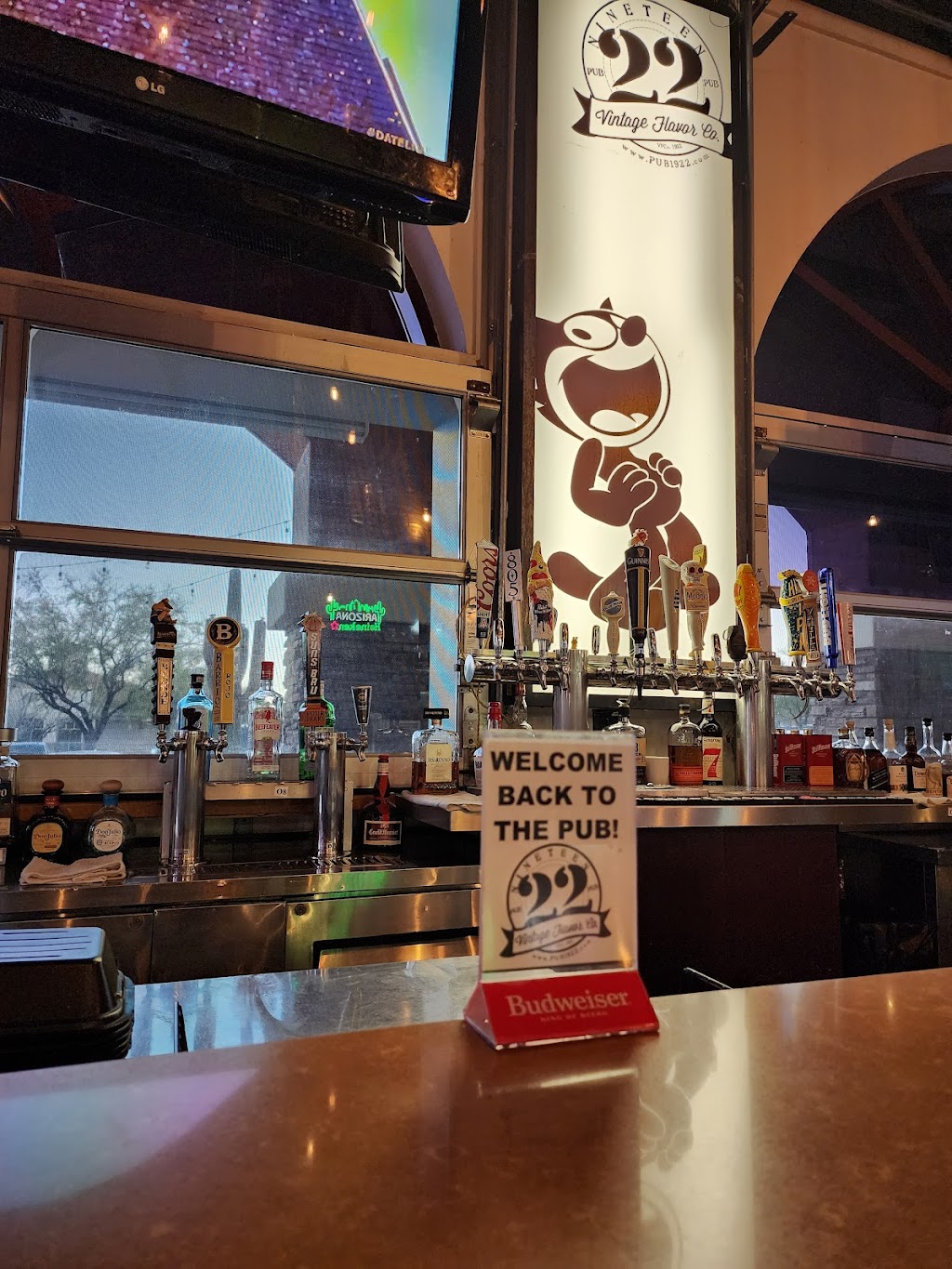 Pub 1922 | 15920 S Rancho Sahuarita Blvd, Sahuarita, AZ 85629, USA | Phone: (520) 325-1922