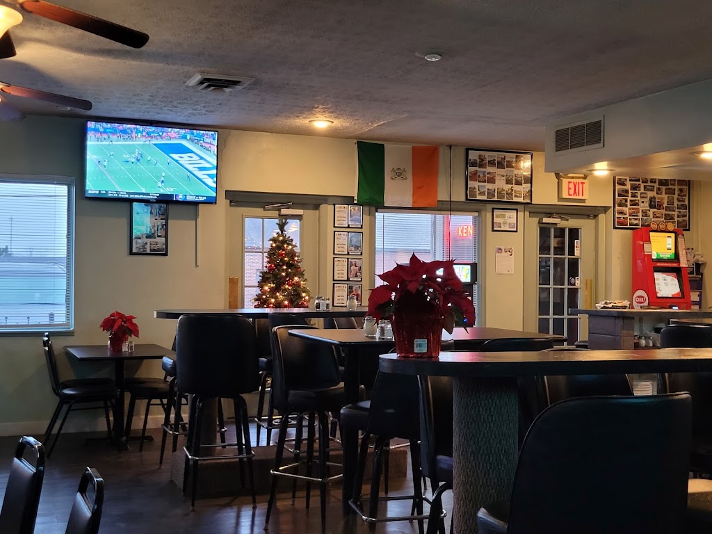 Pats Pizza & Pub | 55 E Main St, West Jefferson, OH 43162, USA | Phone: (614) 879-5433