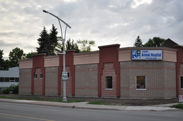 LaSalle Animal Hospital | 1391 Front Rd, Windsor, ON N9J 2A9, Canada | Phone: (519) 734-1300