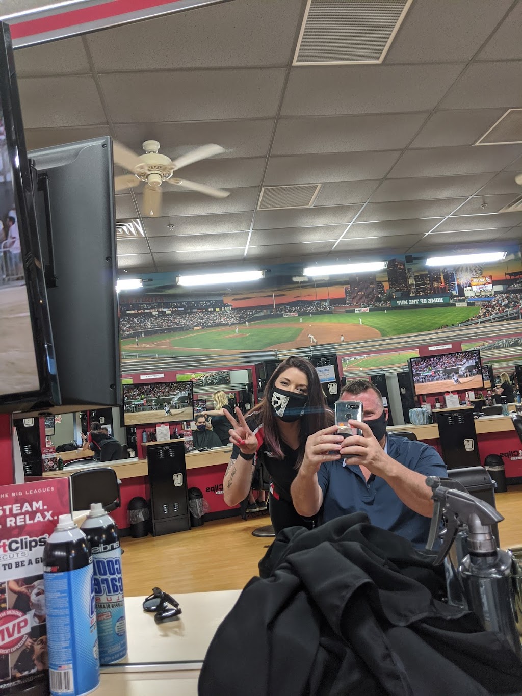 Sport Clips Haircuts of Lincoln - Pine Lake Rd. | 1631 Pine Lake Rd Suite 5, Lincoln, NE 68512, USA | Phone: (402) 421-7007