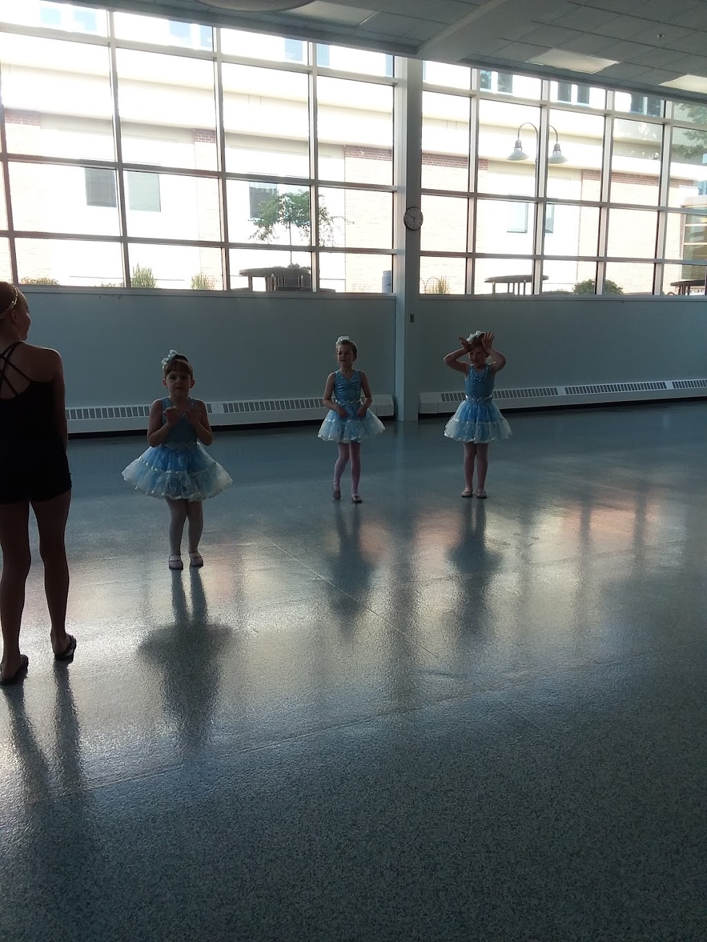 Bellers Dance and Gymnastics | 9063 Bond St, Overland Park, KS 66214, USA | Phone: (913) 648-2626