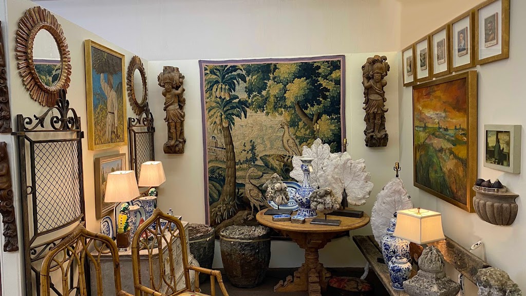 Snider Plaza Antiques | 6929 Snider Plaza, Dallas, TX 75205, USA | Phone: (469) 868-6207