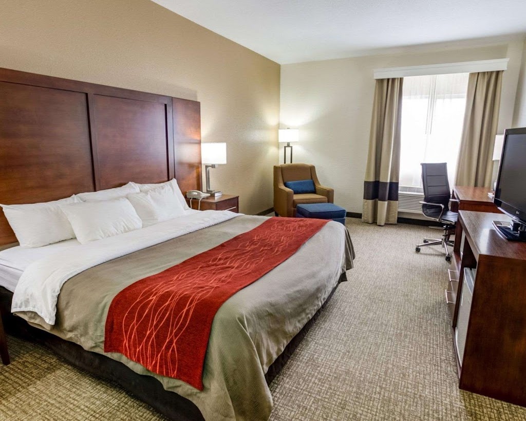 Comfort Inn Kearney - Liberty | 400 S Platte Clay Wy, Kearney, MO 64060, USA | Phone: (816) 628-2288