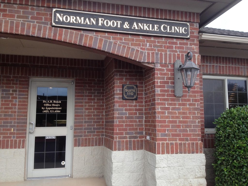 Edmond/Norman Foot & Ankle Clinic: Bil Buksh DPM | 2553 S Kelly Ave #100, Edmond, OK 73013 | Phone: (405) 285-7408