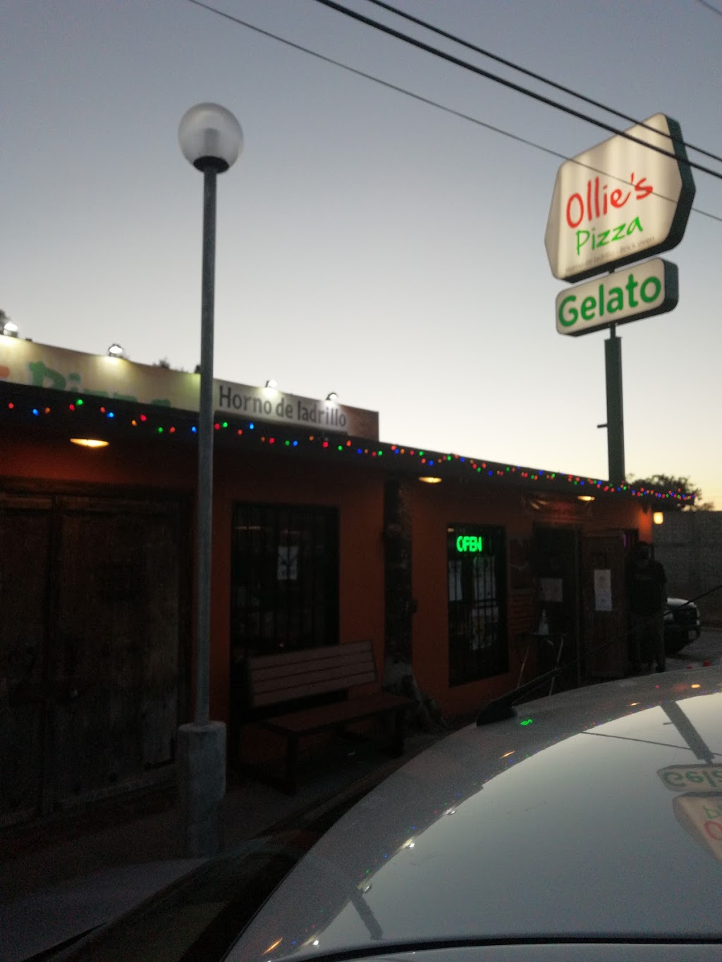 Ollies Brick Oven Pizza | Carretera Libre Rosarito Ensenada Km 40.5, 22740 Rosarito, B.C., Mexico | Phone: 664 231 7946