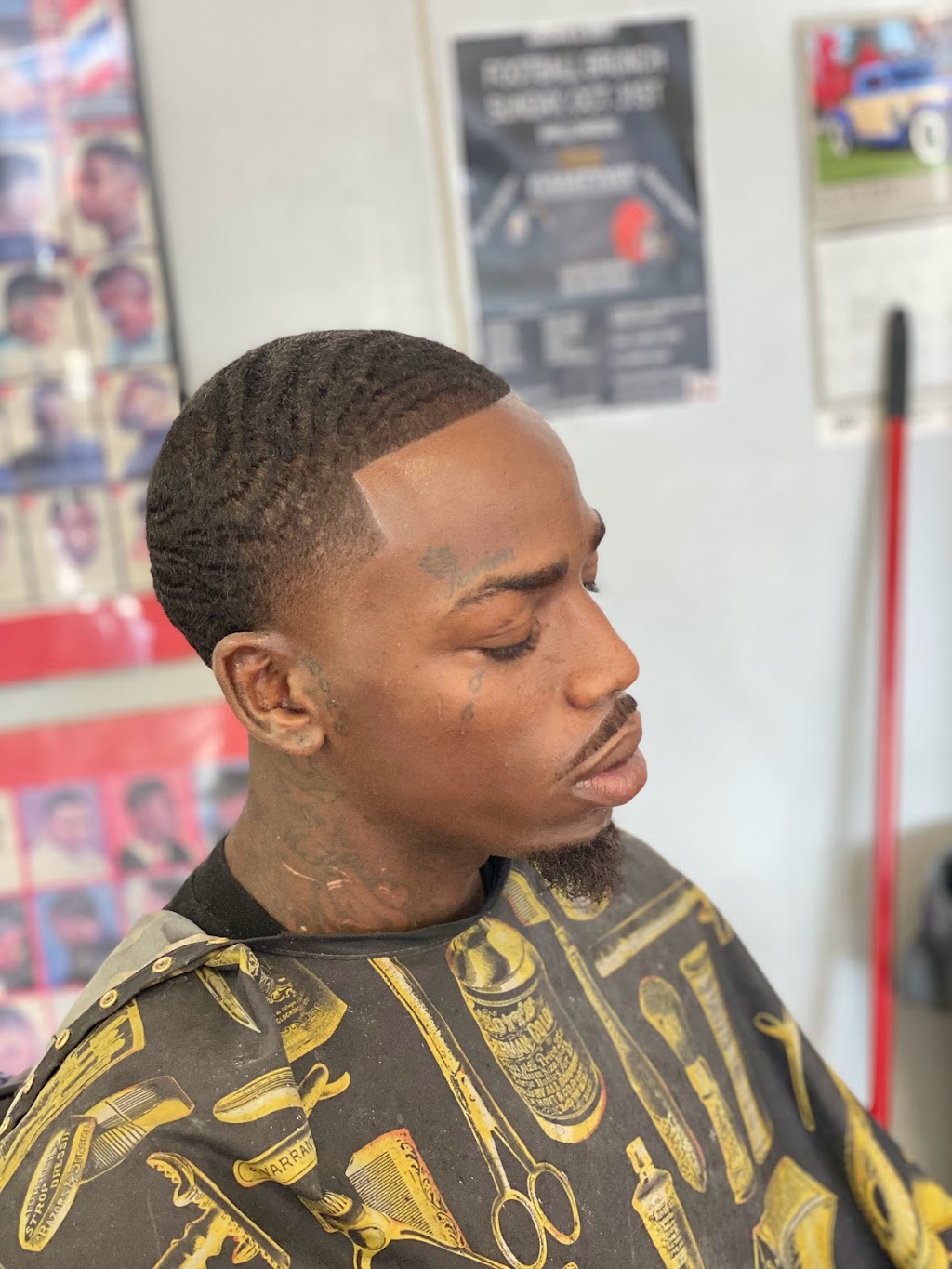 Kutz Barbershop | 567 Vernon Odom Blvd, Akron, OH 44307, USA | Phone: (234) 678-7277