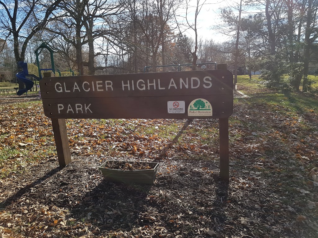 Glacier Highlands Park | 3600 Larchmont Dr, Ann Arbor, MI 48105, USA | Phone: (734) 794-6230