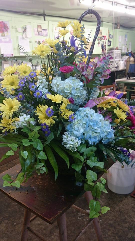 Helens Flowers | 1309 N Wilson Rd, Radcliff, KY 40160, USA | Phone: (270) 351-1151