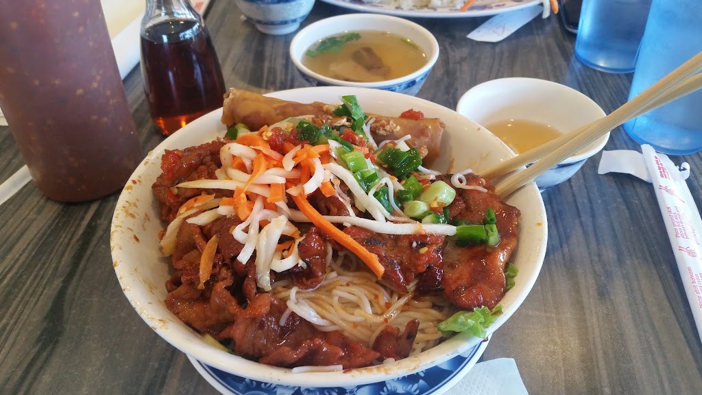 Com Tam Thuan Kieu | 14282 Brookhurst St, Garden Grove, CA 92843, USA | Phone: (714) 531-4852