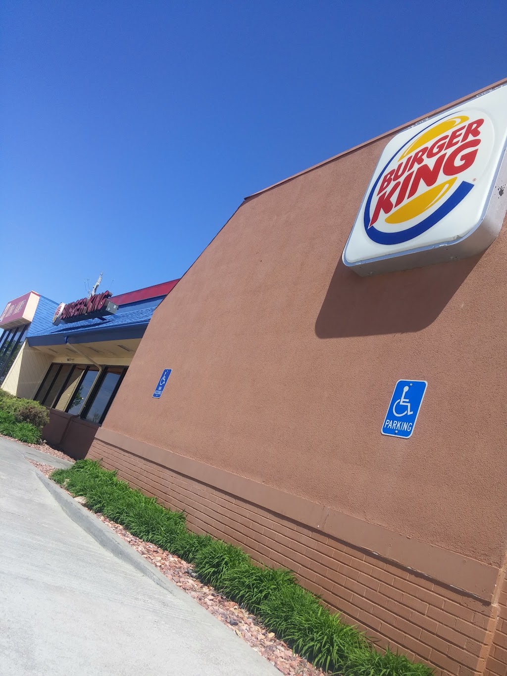 Burger King | 3161 Joliet Ave, Missouri Valley, IA 51555, USA | Phone: (712) 642-3149
