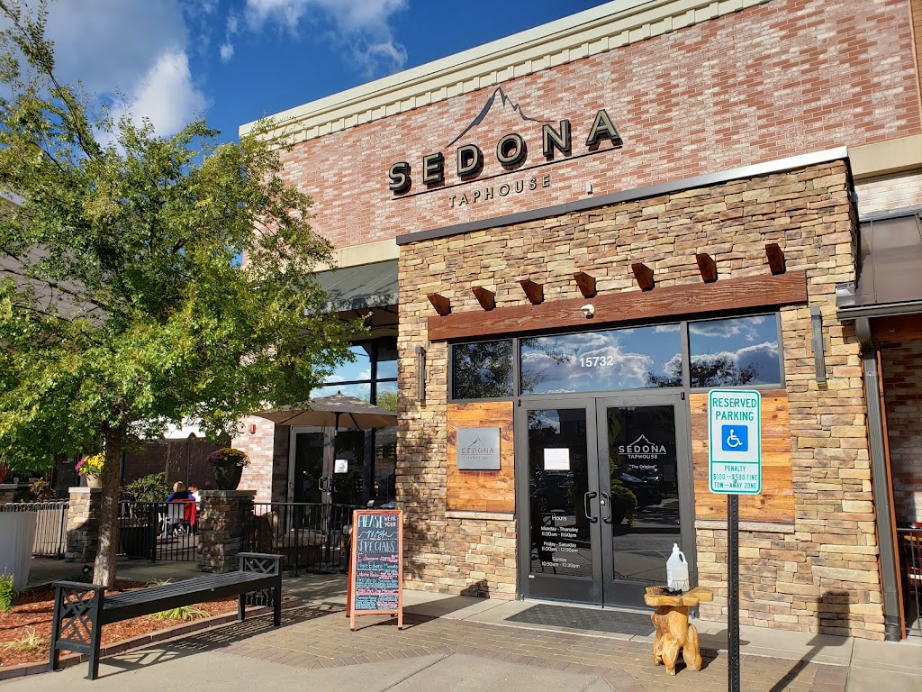 Sedona Taphouse | Westchester Commons, 15732 WC Main St, Midlothian, VA 23113, USA | Phone: (804) 379-0037