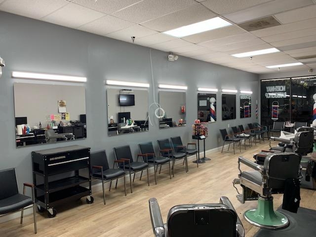 Northway Barber Shop | 11012 4th St N, St. Petersburg, FL 33716, USA | Phone: (727) 412-3192