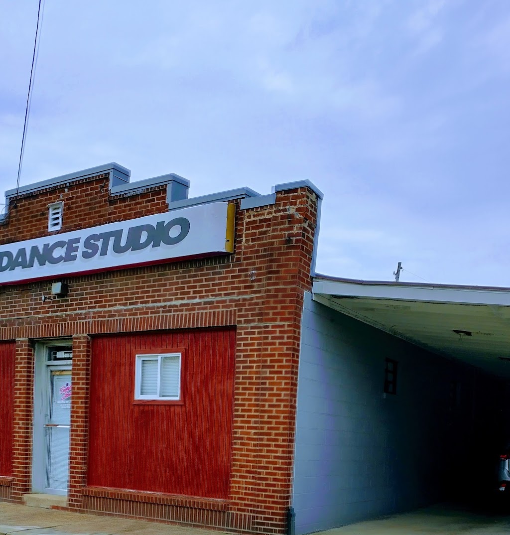 Cheryl Frost Dance Studio | Main St, Fairbank, PA 15435, USA | Phone: (724) 245-9297