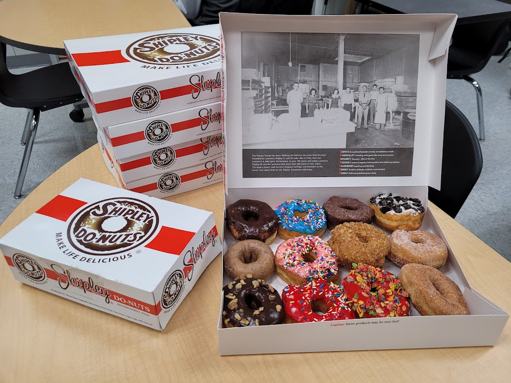 Shipley Do-Nuts | 12568 Broadway St #110, Pearland, TX 77584 | Phone: (281) 741-0270