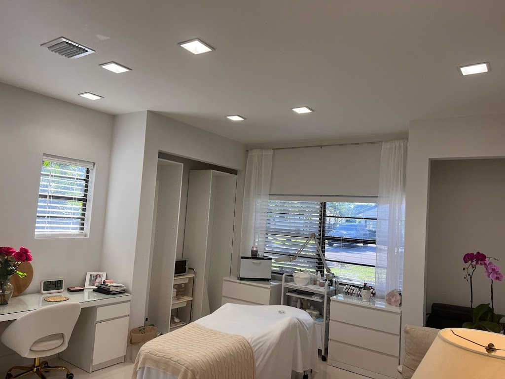 Evolution Care by Sonia Zepeda | 1020 NE 107th St, Miami Shores, FL 33161, USA | Phone: (305) 336-0190