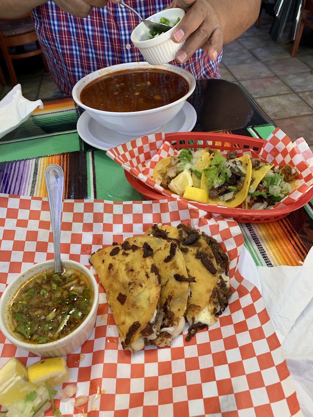 Flor Del Campo Mexican Restaurant | 1203 S Pkwy Dr, Alvarado, TX 76009, USA | Phone: (817) 402-5004