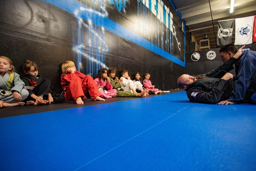 Nova Mente Jiu Jitsu Academy | 2761 W Oxford Ave Unit 7, Englewood, CO 80110, USA | Phone: (303) 209-1830