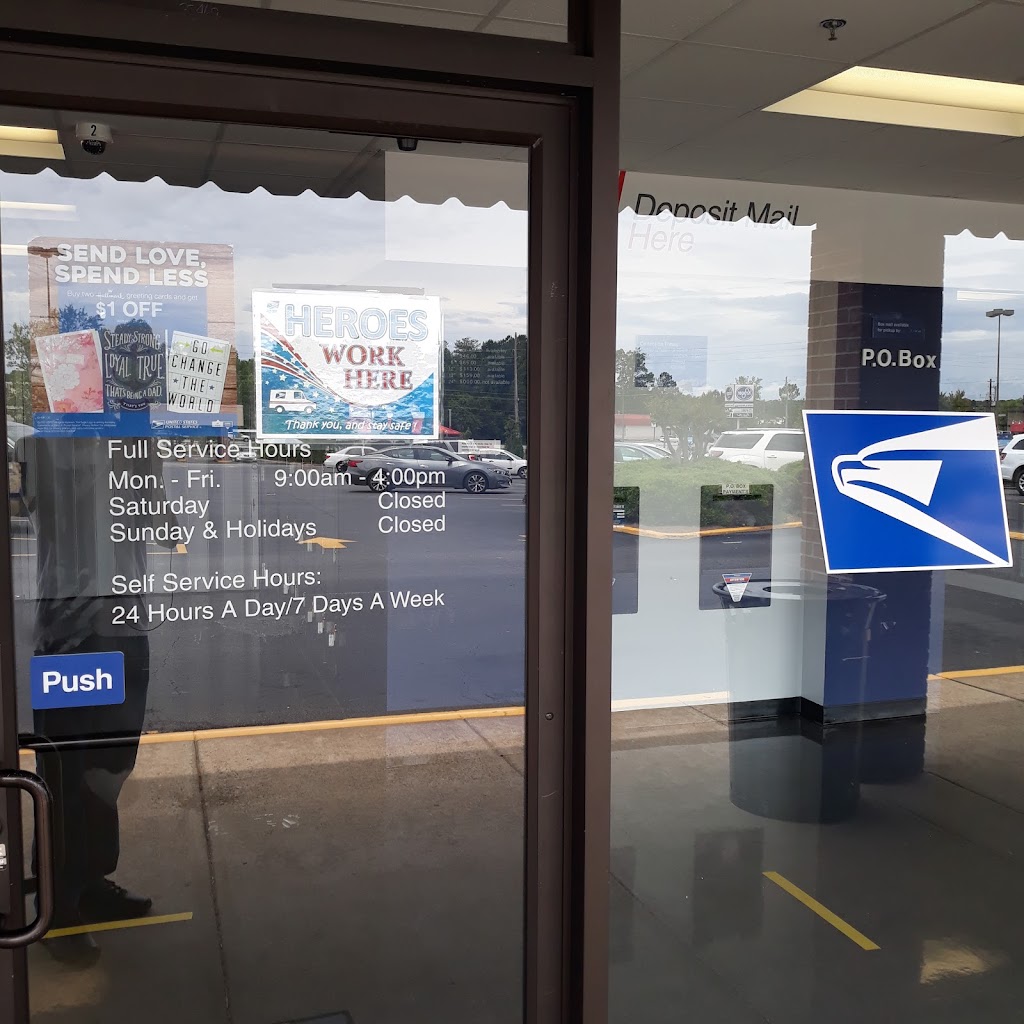 Neely Luanne | 105 Hunter Station Way, Sellersburg, IN 47172, USA | Phone: (812) 246-1770