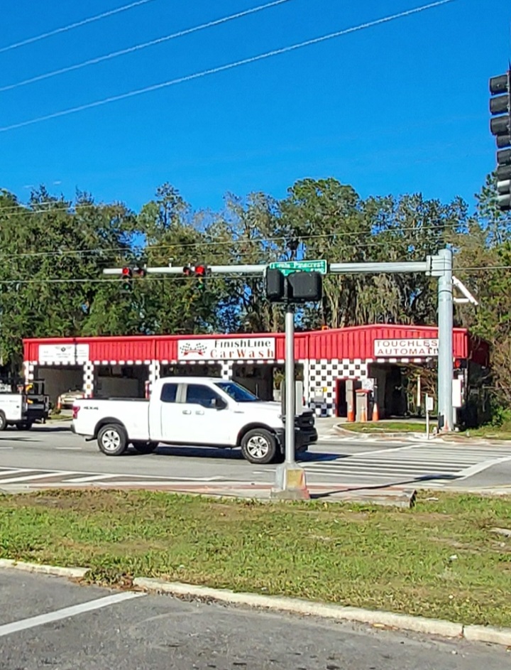 Fishhawk Finish Line Car Wash | 5603 Lithia Pinecrest Rd, Lithia, FL 33547, USA | Phone: (248) 885-5271