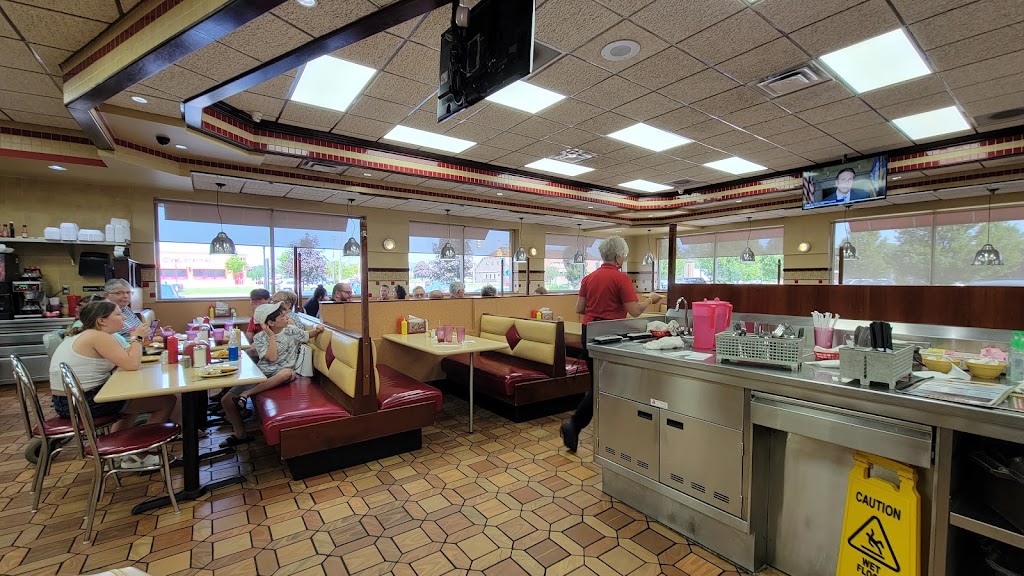 Teds Coney Island | 67176 Gratiot Ave, Richmond, MI 48062, USA | Phone: (586) 727-6200