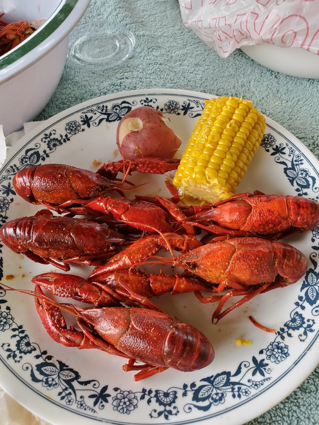 Crawfish House | 1931 Prospect Blvd, Houma, LA 70363, USA | Phone: (985) 876-0909