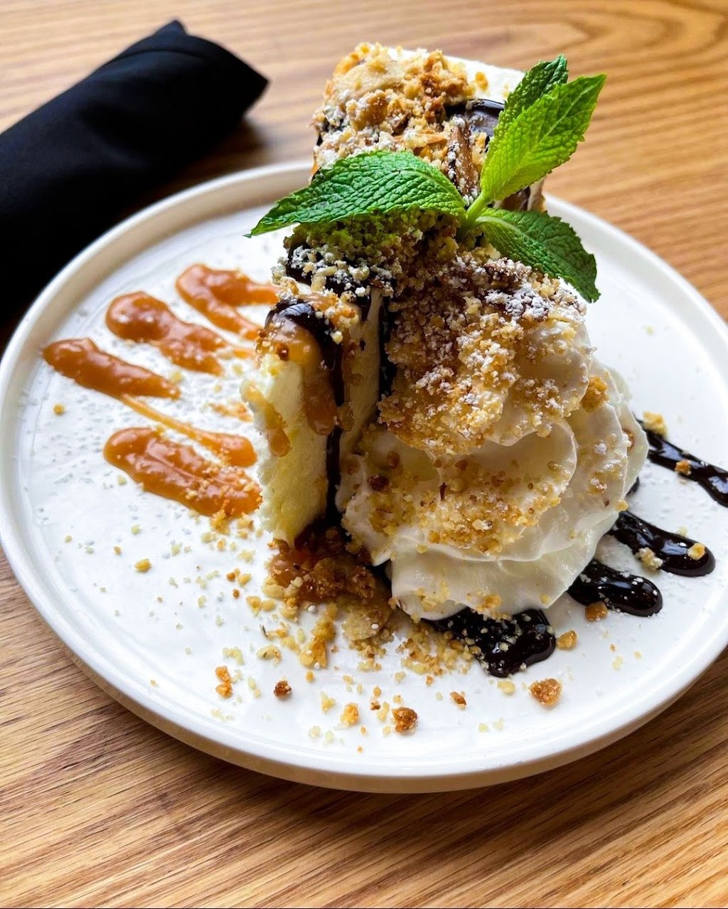 Station 16 Seafood & Bar | 2505 Sand Creek Rd #120, Brentwood, CA 94513, USA | Phone: (925) 475-5527