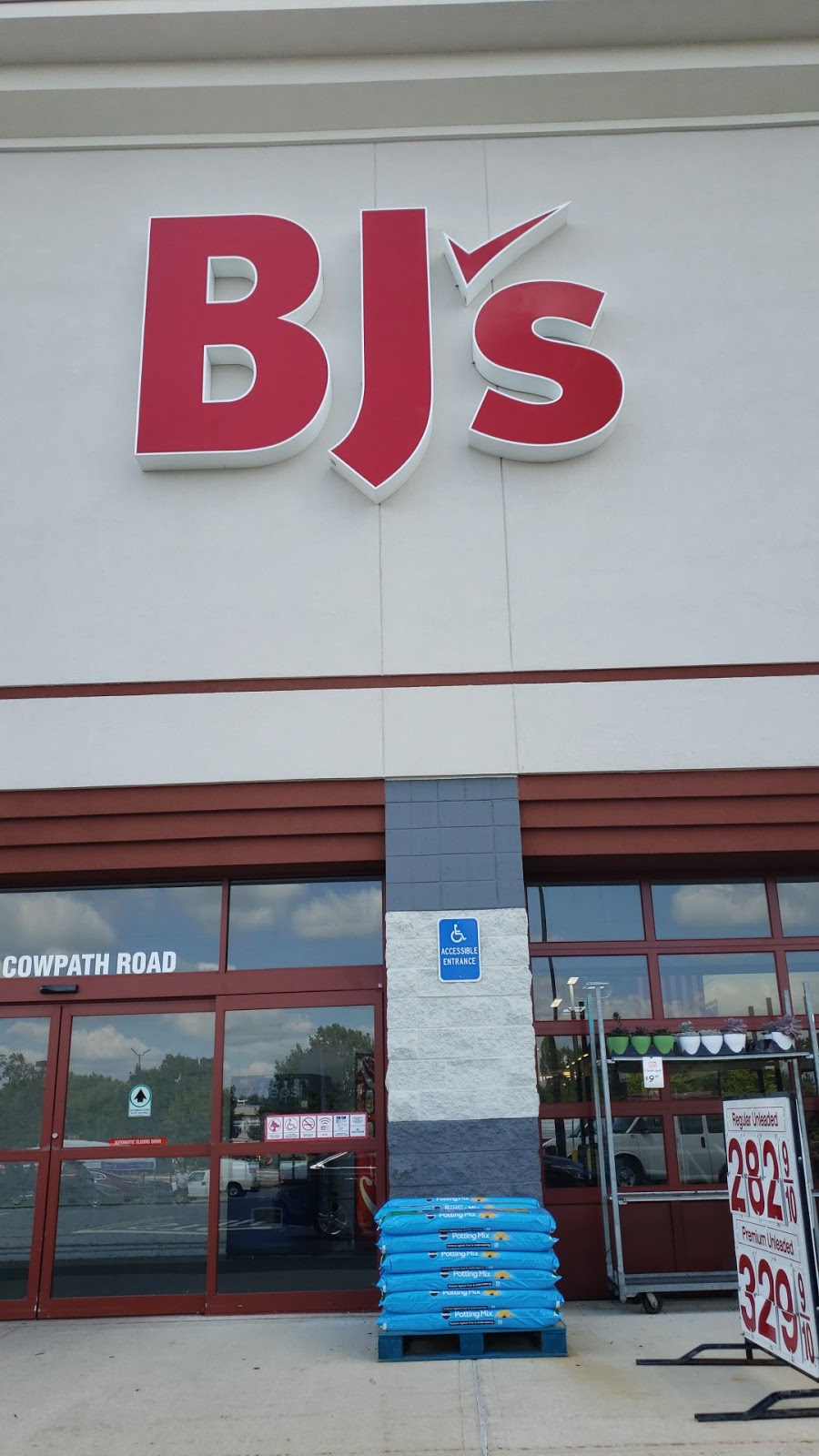 BJs Tire Center | 640 Cowpath Rd, Lansdale, PA 19446, USA | Phone: (844) 700-8473