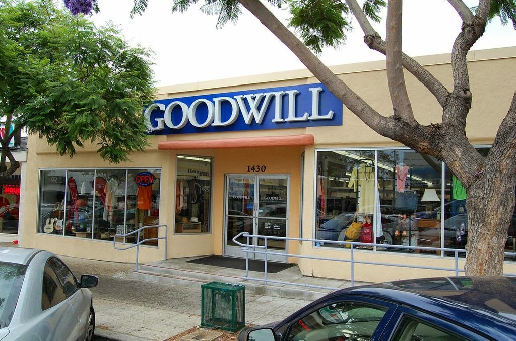 Goodwill Retail Store and Donation Center | 1430 Garnet Ave, San Diego, CA 92109, USA | Phone: (858) 274-4960