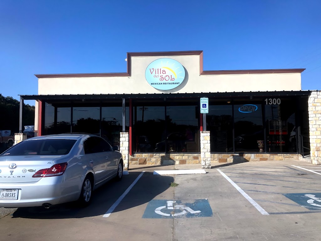 Villa Del Sol Mexican Restaurant | 1300 NW Pkwy St, Azle, TX 76020, USA | Phone: (817) 406-4452