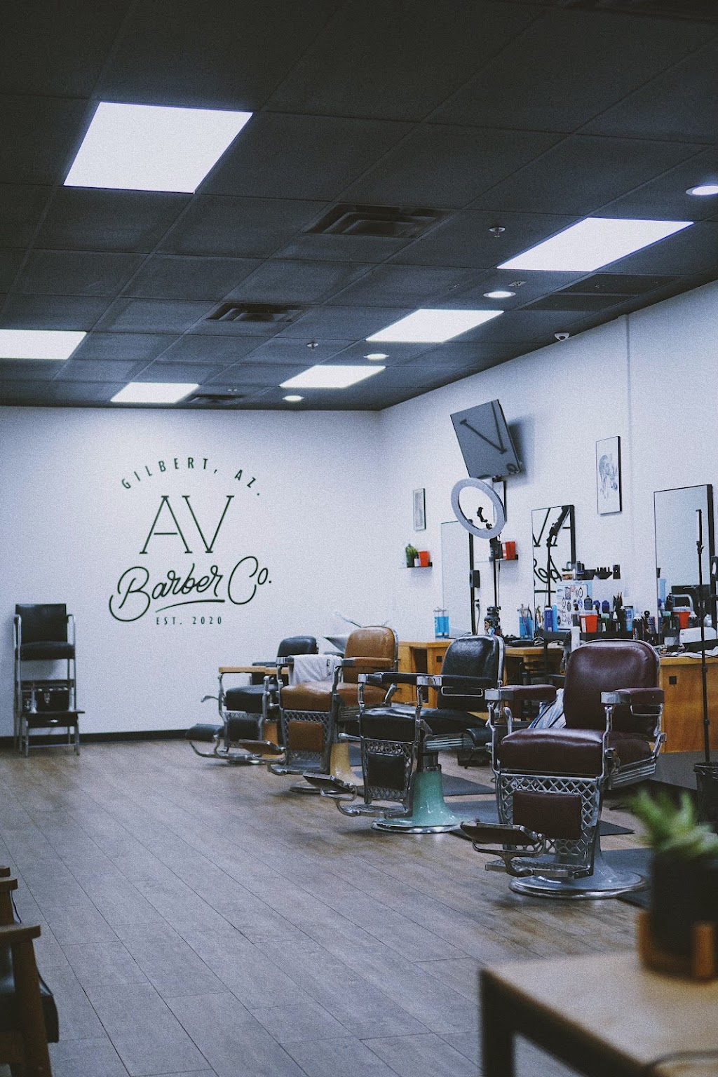 AV BARBER CO. | 3126 S Higley Rd #105, Gilbert, AZ 85297, USA | Phone: (480) 687-3823