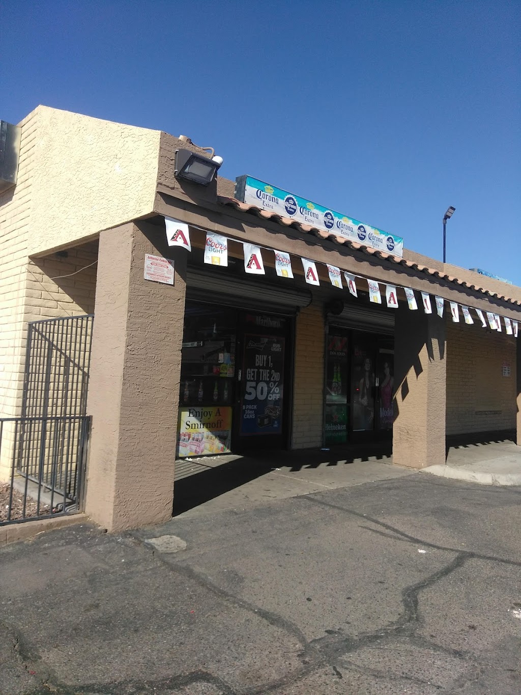 Kwik Mart & Liquor | 2650 W Glenrosa Ave UNIT 14, Phoenix, AZ 85017, USA | Phone: (602) 433-1234