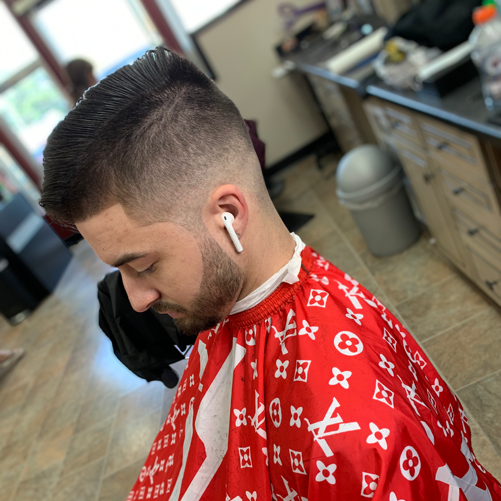 The Rusty Blade Barber Shop | 603 4th St, Defiance, OH 43512, USA | Phone: (567) 454-0230
