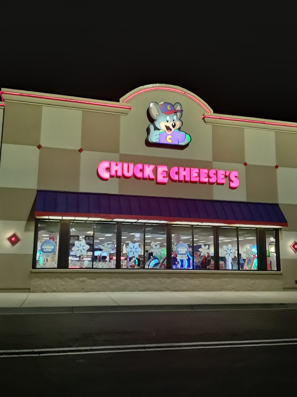 Chuck E. Cheese | 69252 LA-21, Covington, LA 70433 | Phone: (985) 892-7227