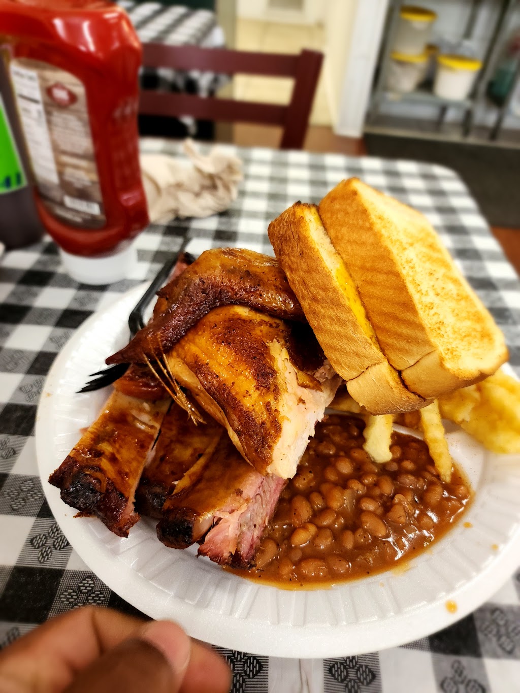 Gators BBQ | 8142 W Beaver St, Jacksonville, FL 32220, USA | Phone: (904) 683-4941