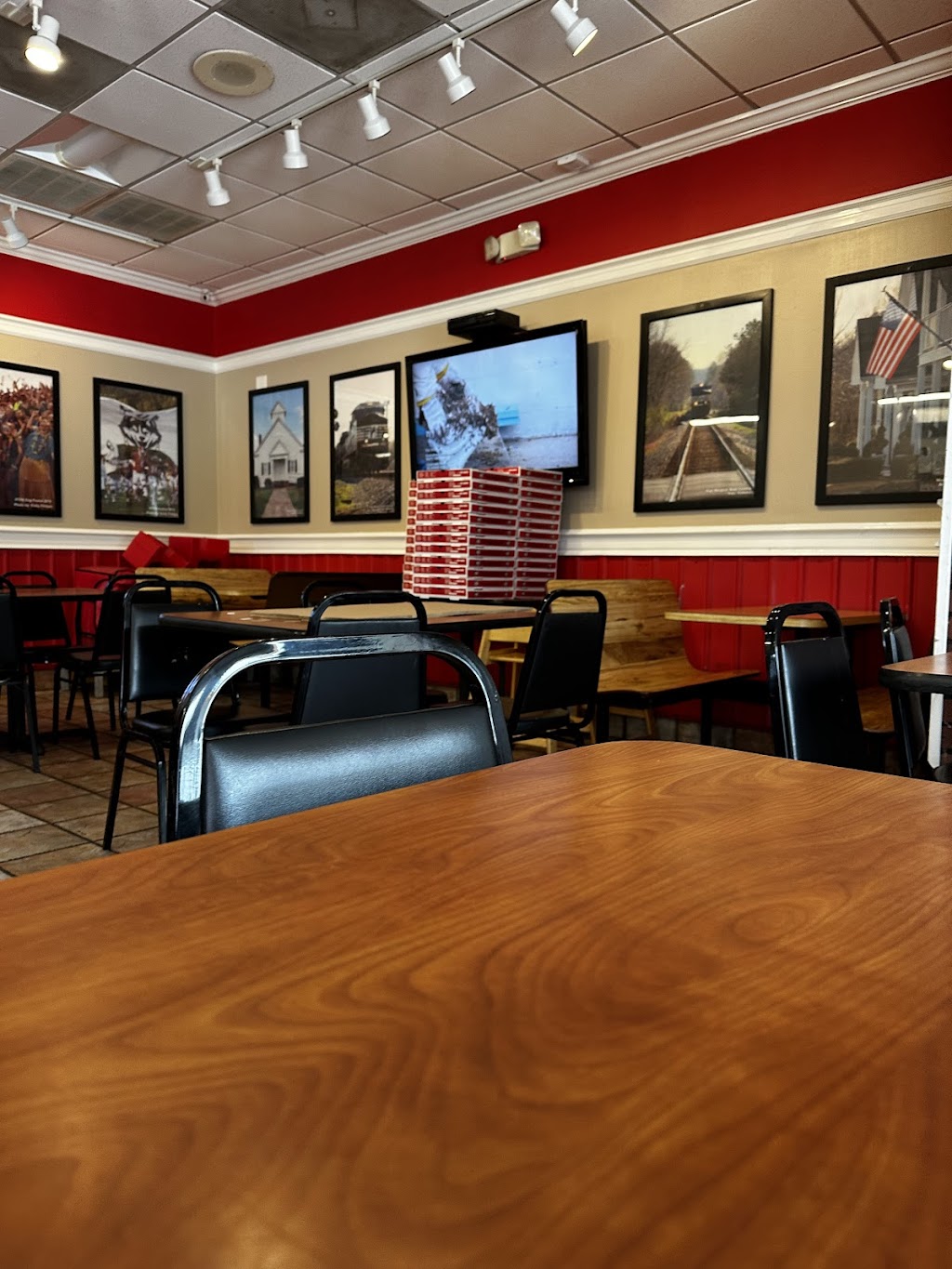 Foxs Pizza Den - Trussville | 199 Beechnut St #1843, Trussville, AL 35173, USA | Phone: (205) 655-2851