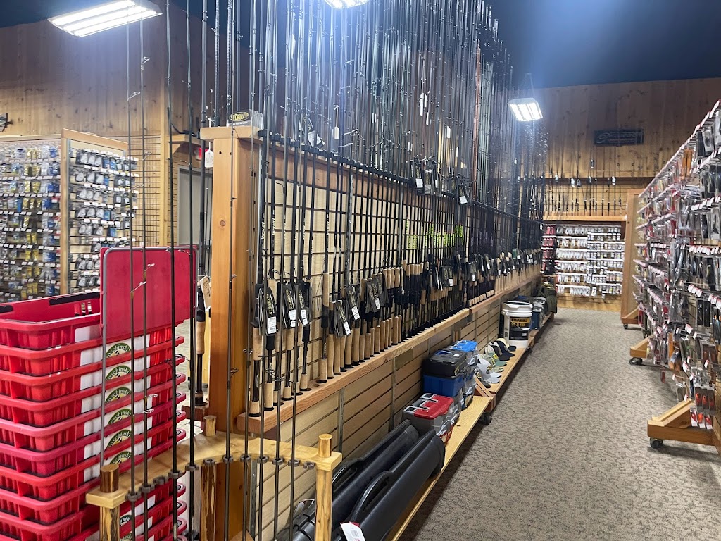 Fin Feather Fur Outfitters - Ashland | 652 US Hwy 250 E, 652 US-250, Ashland, OH 44805, USA | Phone: (419) 281-2557