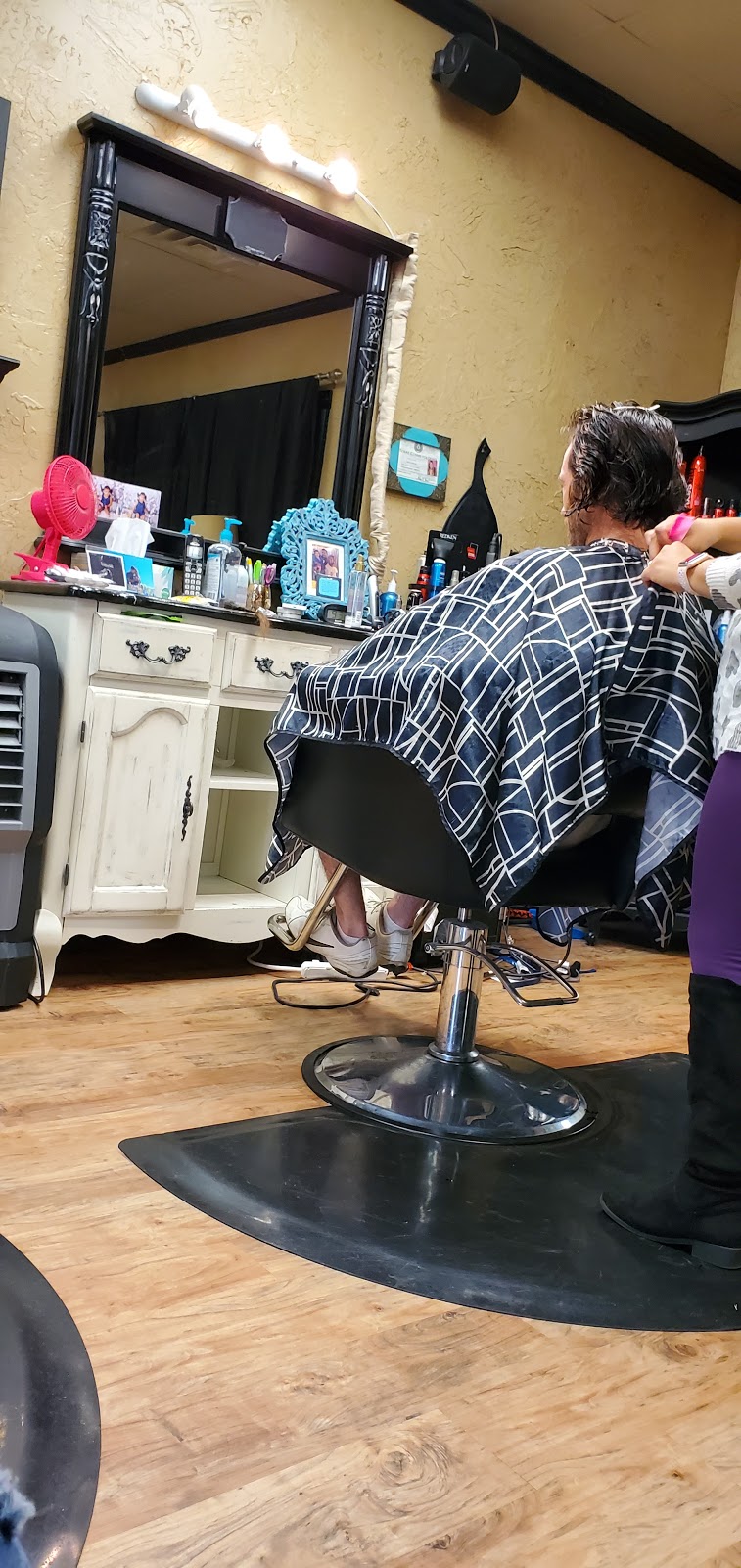 Bangadangs Hair & Salon | 5283 US-287, Corsicana, TX 75109, USA | Phone: (903) 641-2264